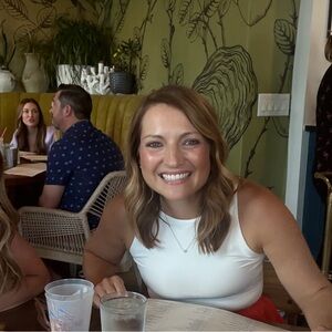 Meet your Posher, Megan